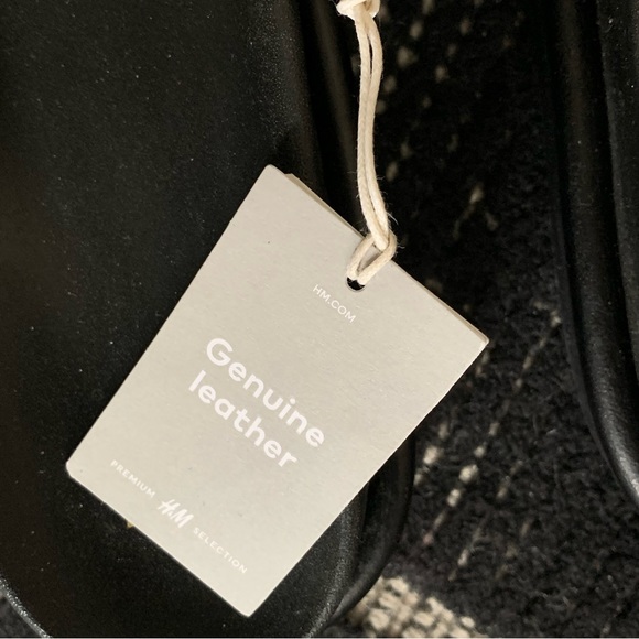 H&M PREMIUM LEATHER SLIDES | BLK | SZ40 | NEW - Picture 4 of 9